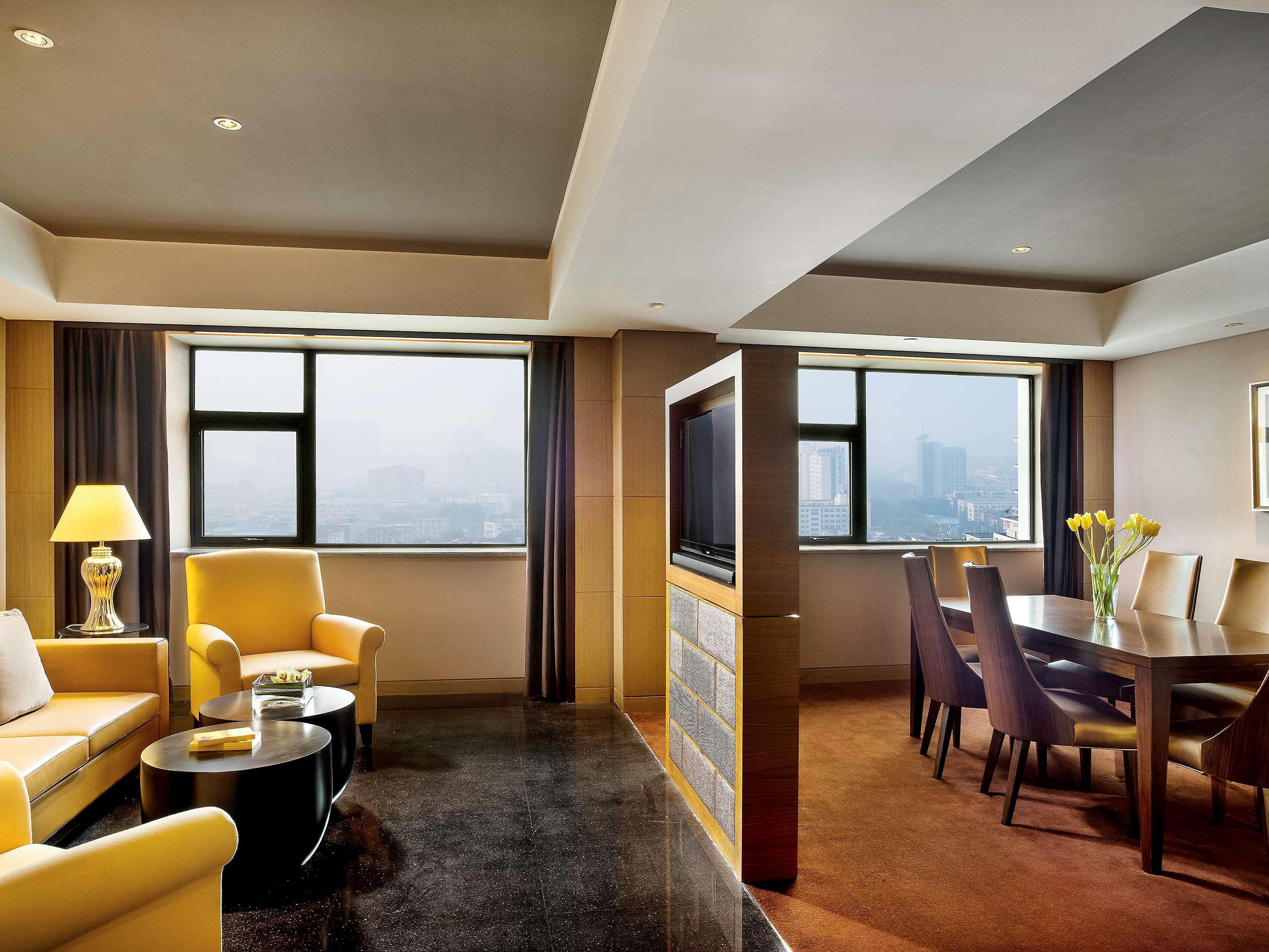 Sofitel Zhengzhou International Hotel Kültér fotó