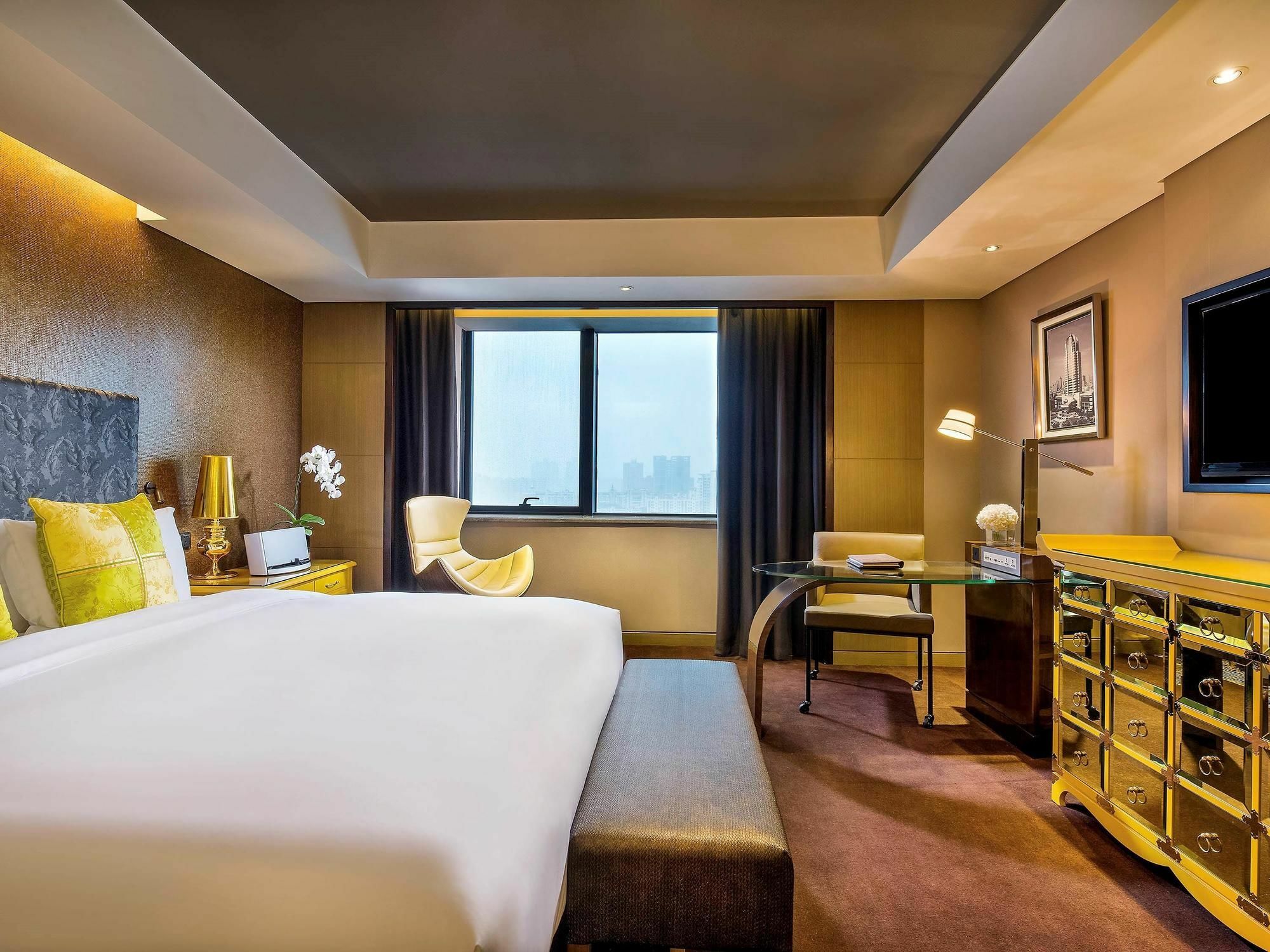 Sofitel Zhengzhou International Hotel Kültér fotó